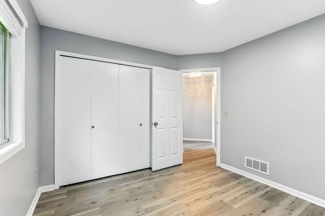 9455 Jarrod Avenue S, Cottage Grove, MN 55016