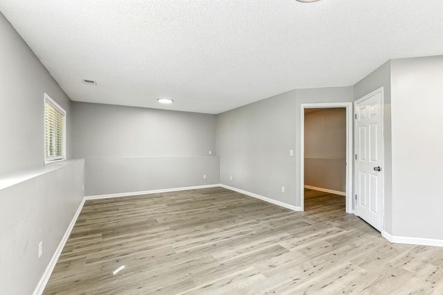 9455 Jarrod Avenue S, Cottage Grove, MN 55016