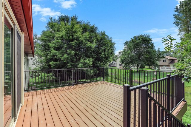 9455 Jarrod Avenue S, Cottage Grove, MN 55016