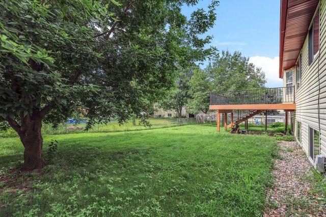 9455 Jarrod Avenue S, Cottage Grove, MN 55016