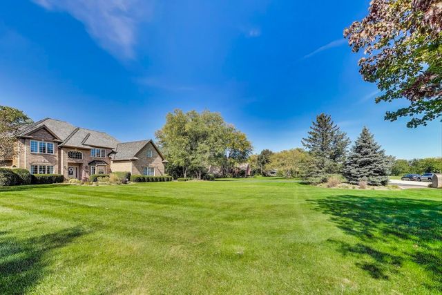 20812 N Swansway, Deer Park, IL 60010