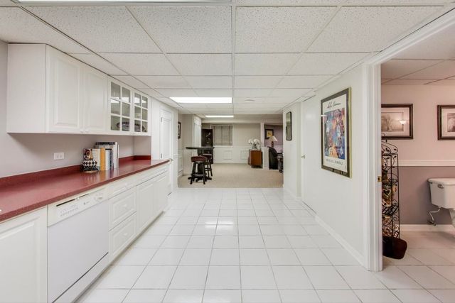 20812 N Swansway, Deer Park, IL 60010