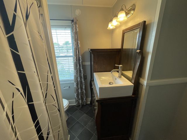 1212 Berry St, Old Hickory, TN 37138