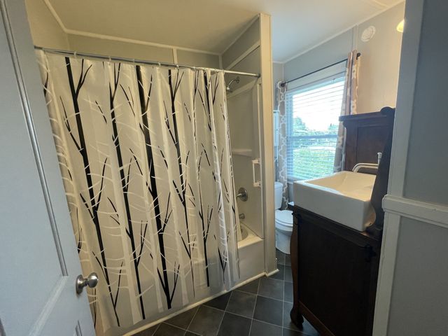 1212 Berry St, Old Hickory, TN 37138