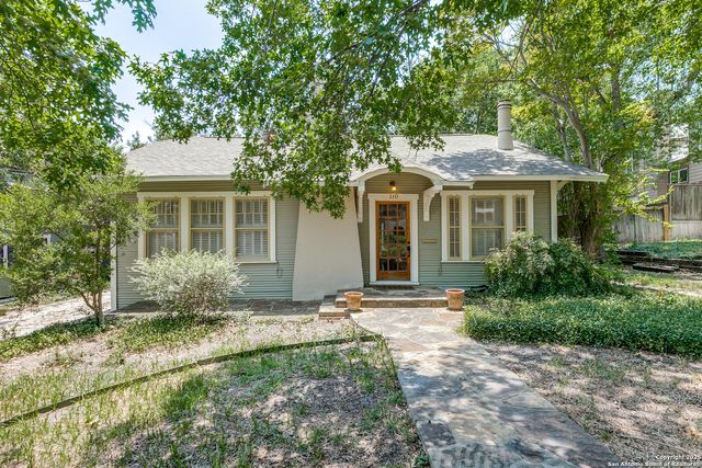 110 Eaton, San Antonio, TX 78209
