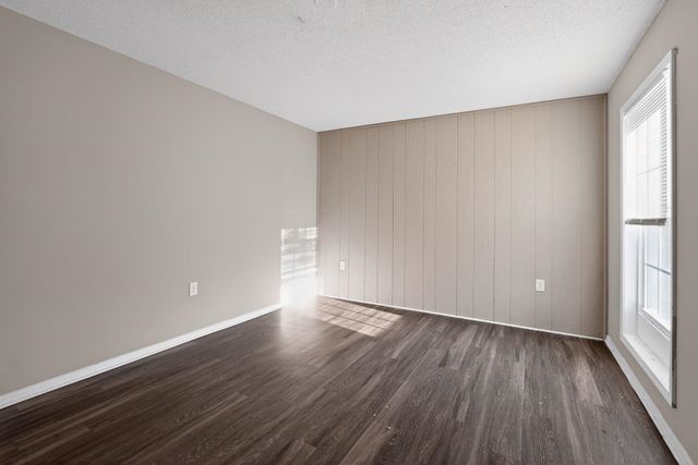 5267 BROKEN OAK DR, Memphis, TN 38127