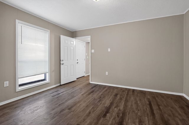 5267 BROKEN OAK DR, Memphis, TN 38127