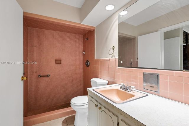 4201 Mckinley St, Hollywood, FL 33021