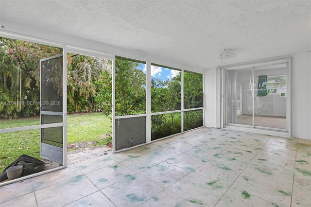 4201 Mckinley St, Hollywood, FL 33021