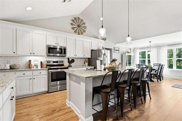 189 Marie Court, Bethlehem, GA 30620