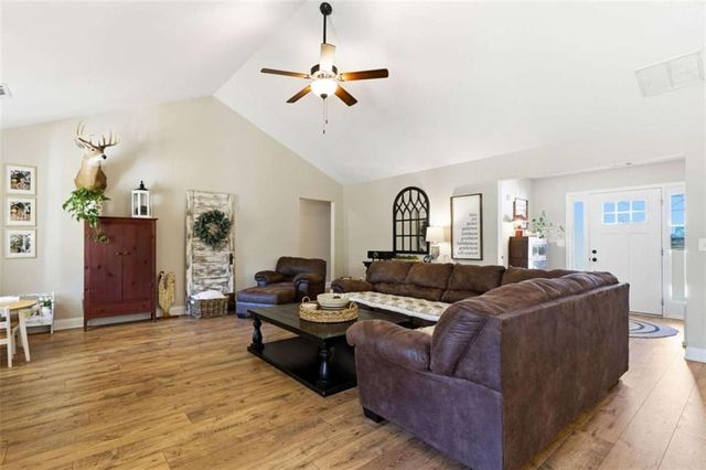 189 Marie Court, Bethlehem, GA 30620