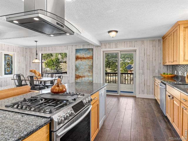 1352 Alpenglow Lane, Estes Park, CO 80517