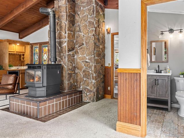 1352 Alpenglow Lane, Estes Park, CO 80517