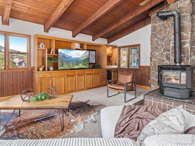 1352 Alpenglow Lane, Estes Park, CO 80517