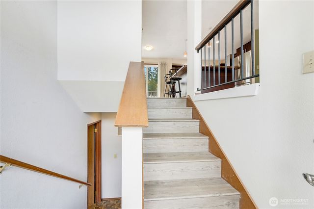 20125 NE Second Avenue, Poulsbo, WA 98370