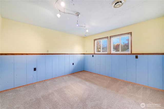 20125 NE Second Avenue, Poulsbo, WA 98370