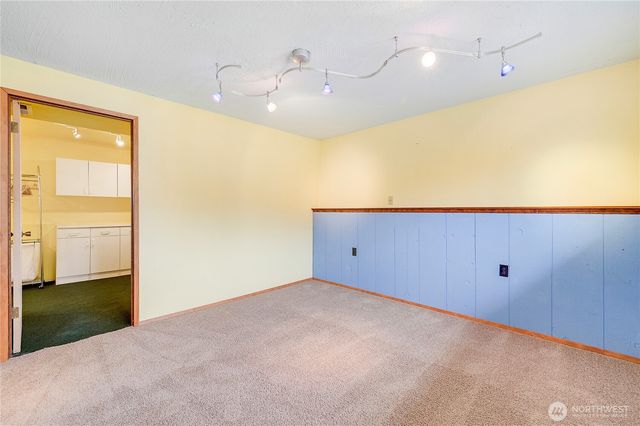 20125 NE Second Avenue, Poulsbo, WA 98370