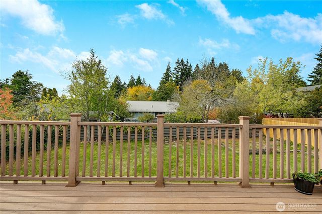 20125 NE Second Avenue, Poulsbo, WA 98370