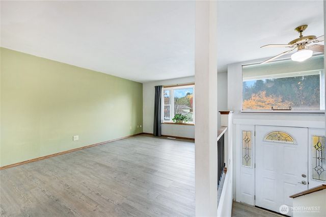 20125 NE Second Avenue, Poulsbo, WA 98370