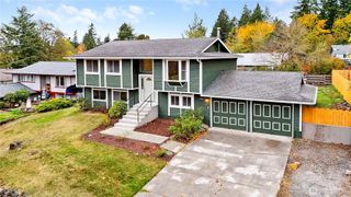 20125 NE Second Avenue, Poulsbo, WA 98370