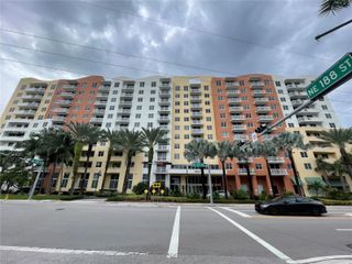 18800 NE 29th Ave 418, Aventura, FL 33180