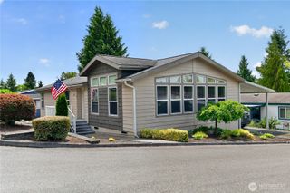 1427 100th Street SW #129, Everett, WA 98204