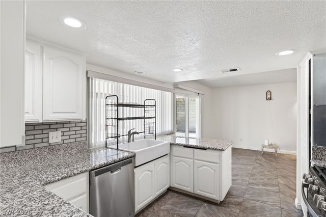 5374 Latigo Street, Las Vegas, NV 89119