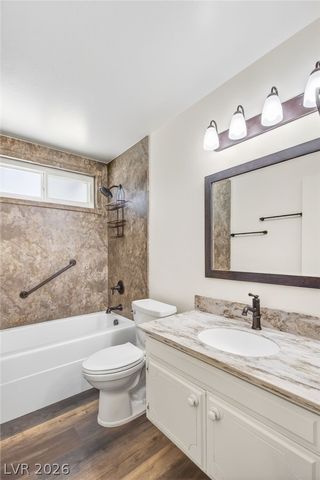 5374 Latigo Street, Las Vegas, NV 89119