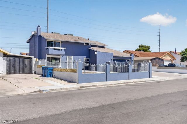 5374 Latigo Street, Las Vegas, NV 89119