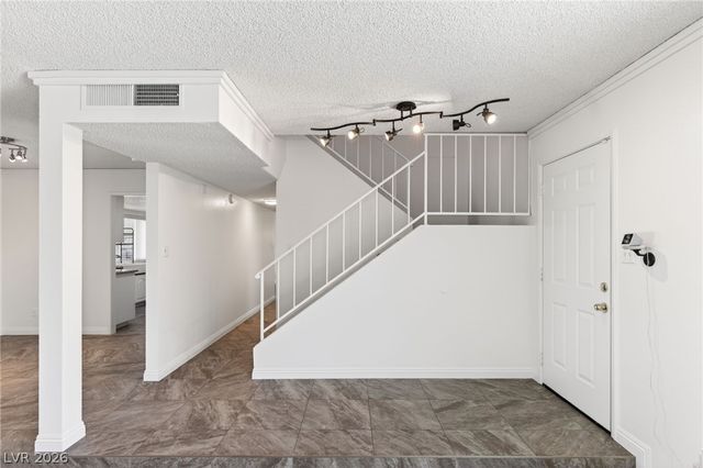 5374 Latigo Street, Las Vegas, NV 89119