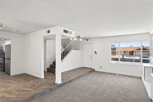 5374 Latigo Street, Las Vegas, NV 89119