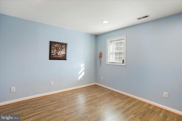 275 GAP RD, Front Royal, VA 22630