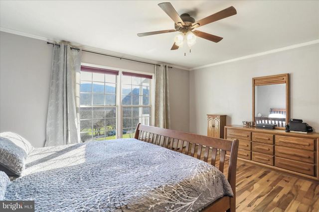 275 GAP RD, Front Royal, VA 22630