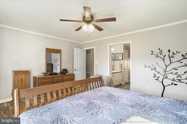 275 GAP RD, Front Royal, VA 22630