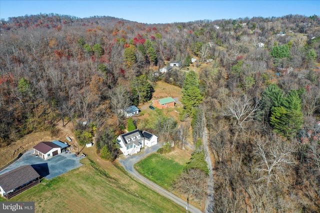 275 GAP RD, Front Royal, VA 22630