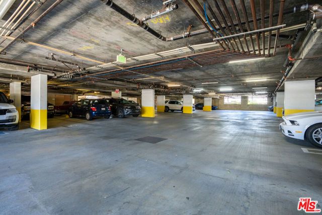 7203 Rubio Avenue, Van Nuys (los Angeles), CA 91406