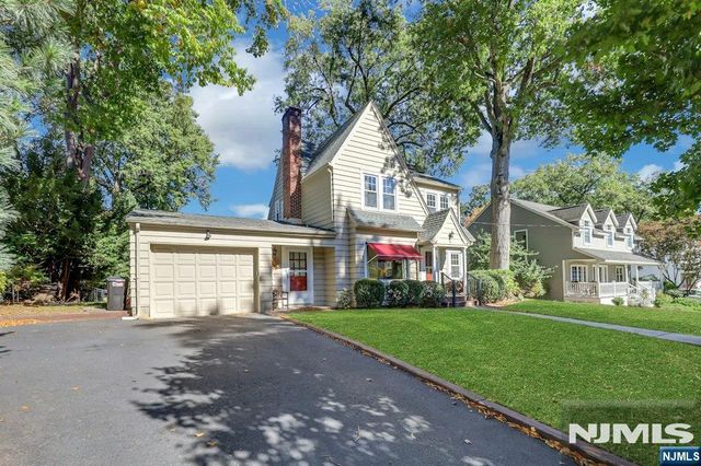 62 James Street, Westwood, NJ 07675