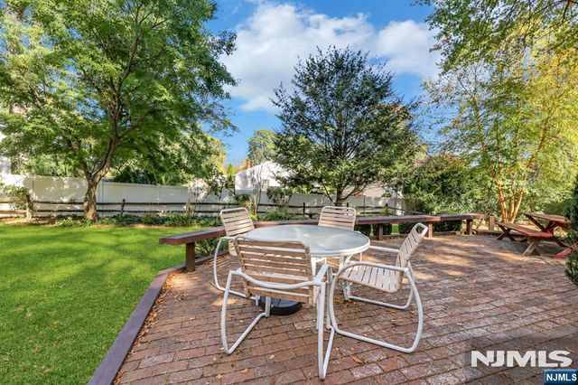 62 James Street, Westwood, NJ 07675
