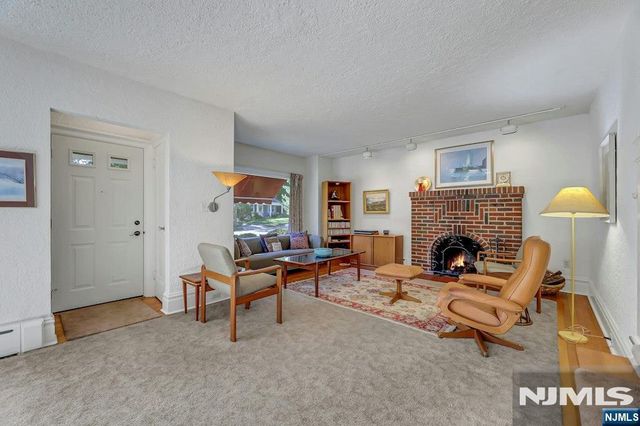62 James Street, Westwood, NJ 07675
