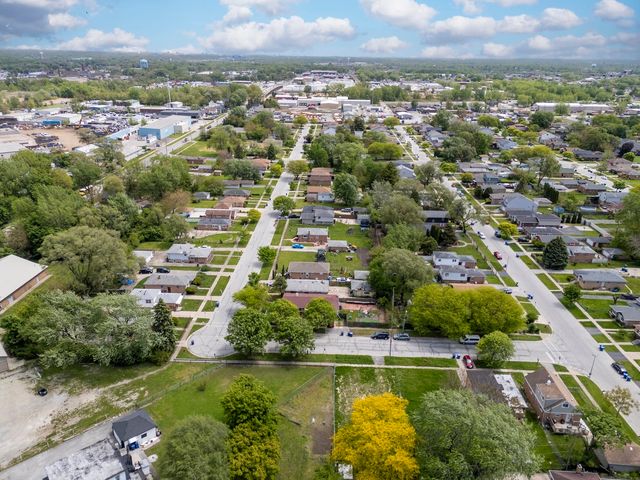 13977 Kedzie Avenue, Blue Island, IL 60406