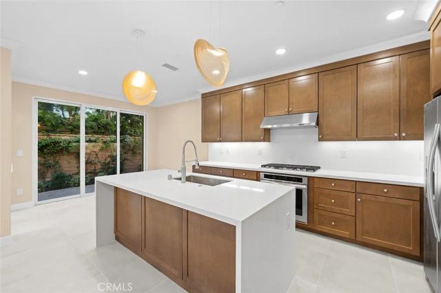 143 Rodeo, Irvine, CA 92602