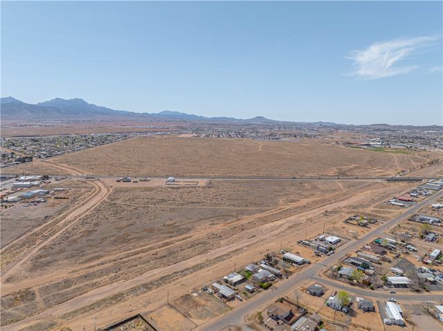 3249 E Northern Avenue, Kingman, AZ 86409