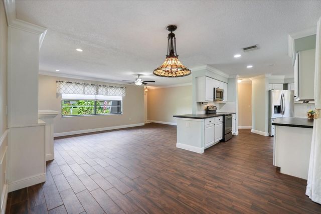 9331 SAN BERNANDINO AVENUE, Englewood, FL 34224