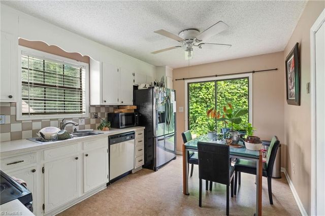 314 Westridge Drive, Yadkinville, NC 27055