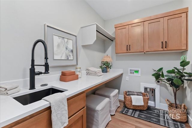12124 October Glory St, Middleton, ID 83644