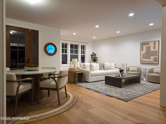 16 Lauriston Court, Rumson, NJ 07760