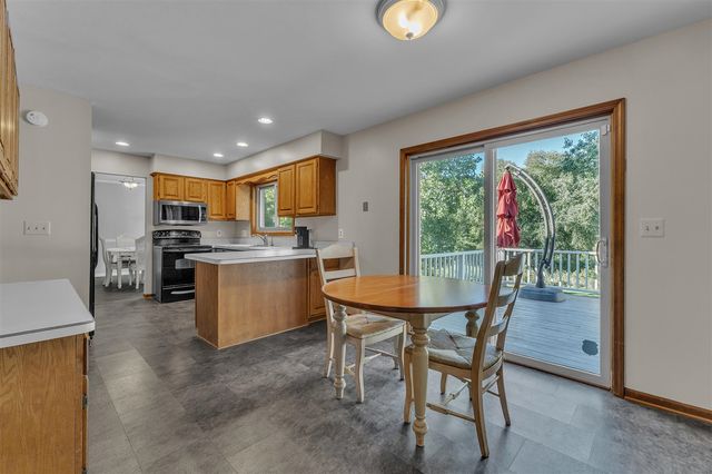 10098 Newfound Gap, Brighton, MI 48114