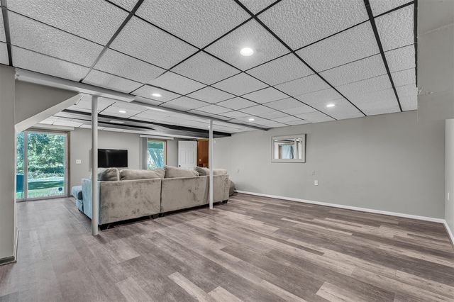 10098 Newfound Gap, Brighton, MI 48114