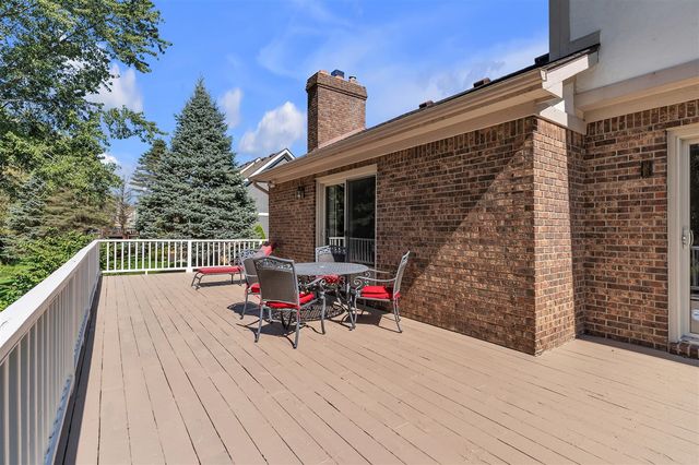 10098 Newfound Gap, Brighton, MI 48114