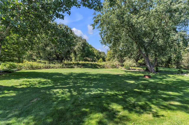 10098 Newfound Gap, Brighton, MI 48114